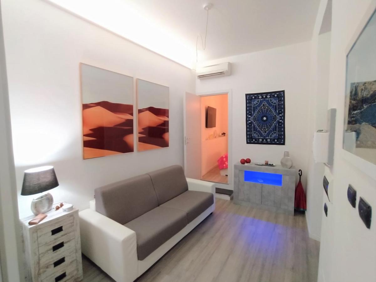 Appartamento In Centro Savona Exteriör bild