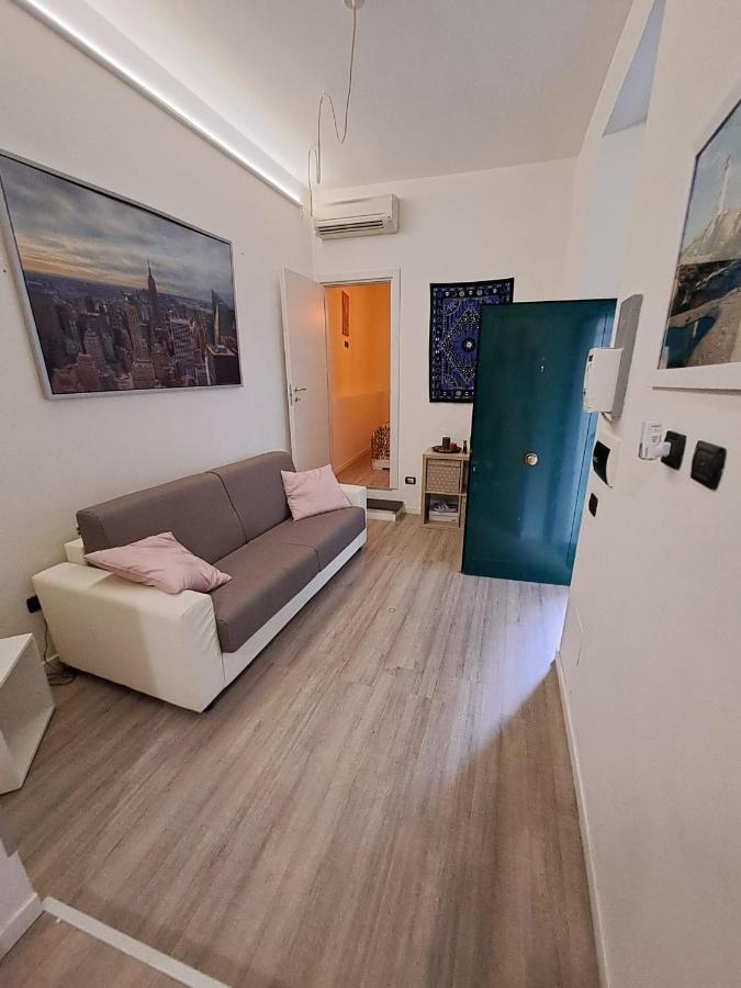 Appartamento In Centro Savona Exteriör bild